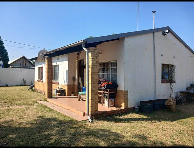 3 BEDROOM HOUSE FOR SALE IN ANNADALE